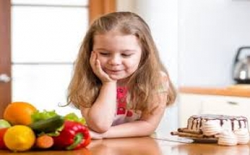 Ăn chay với sự phát triển thể chất và trí thông minh trẻ